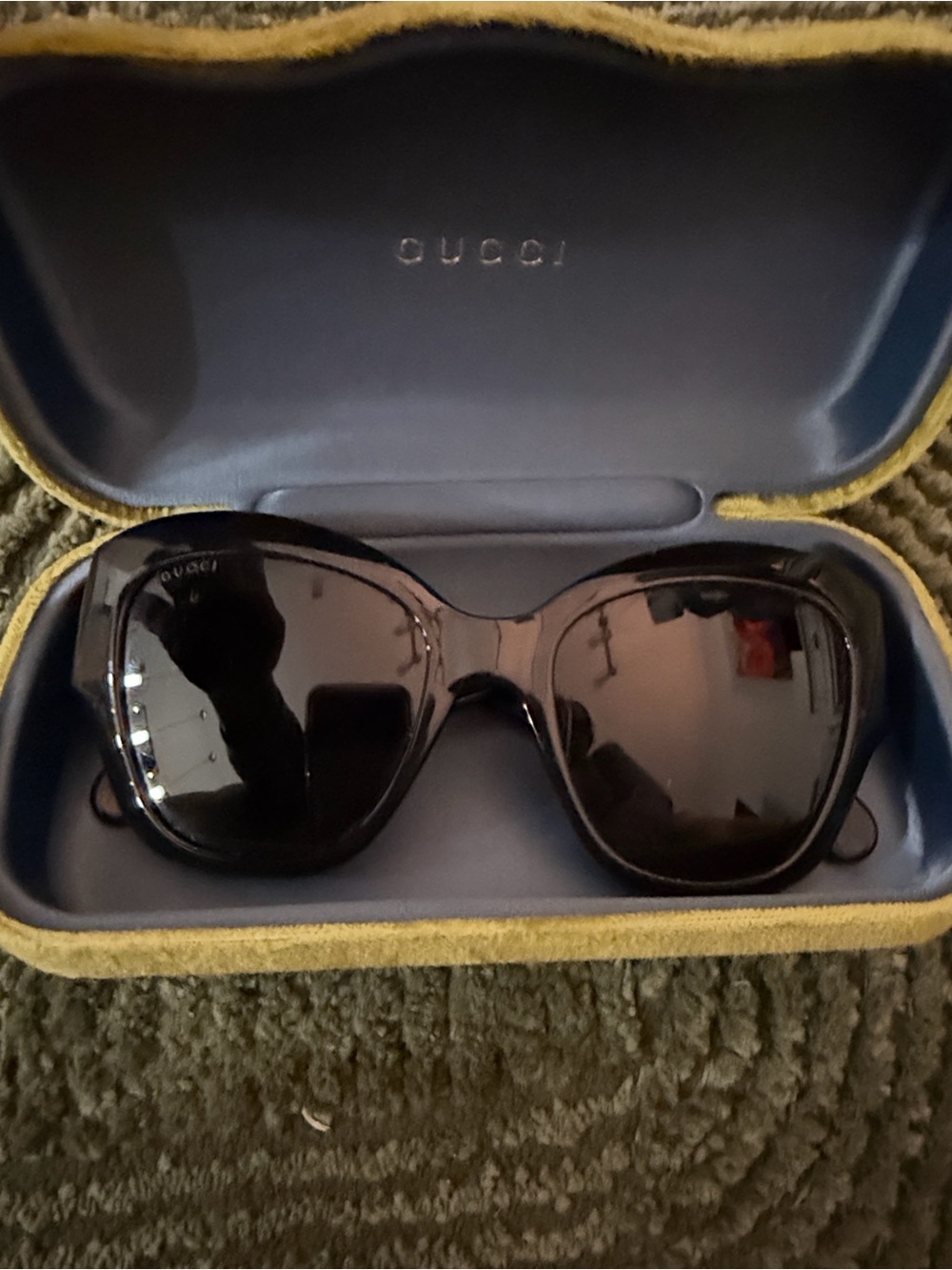 Gucci Oversized Black Women's Sunglasses with Dark Lenses
